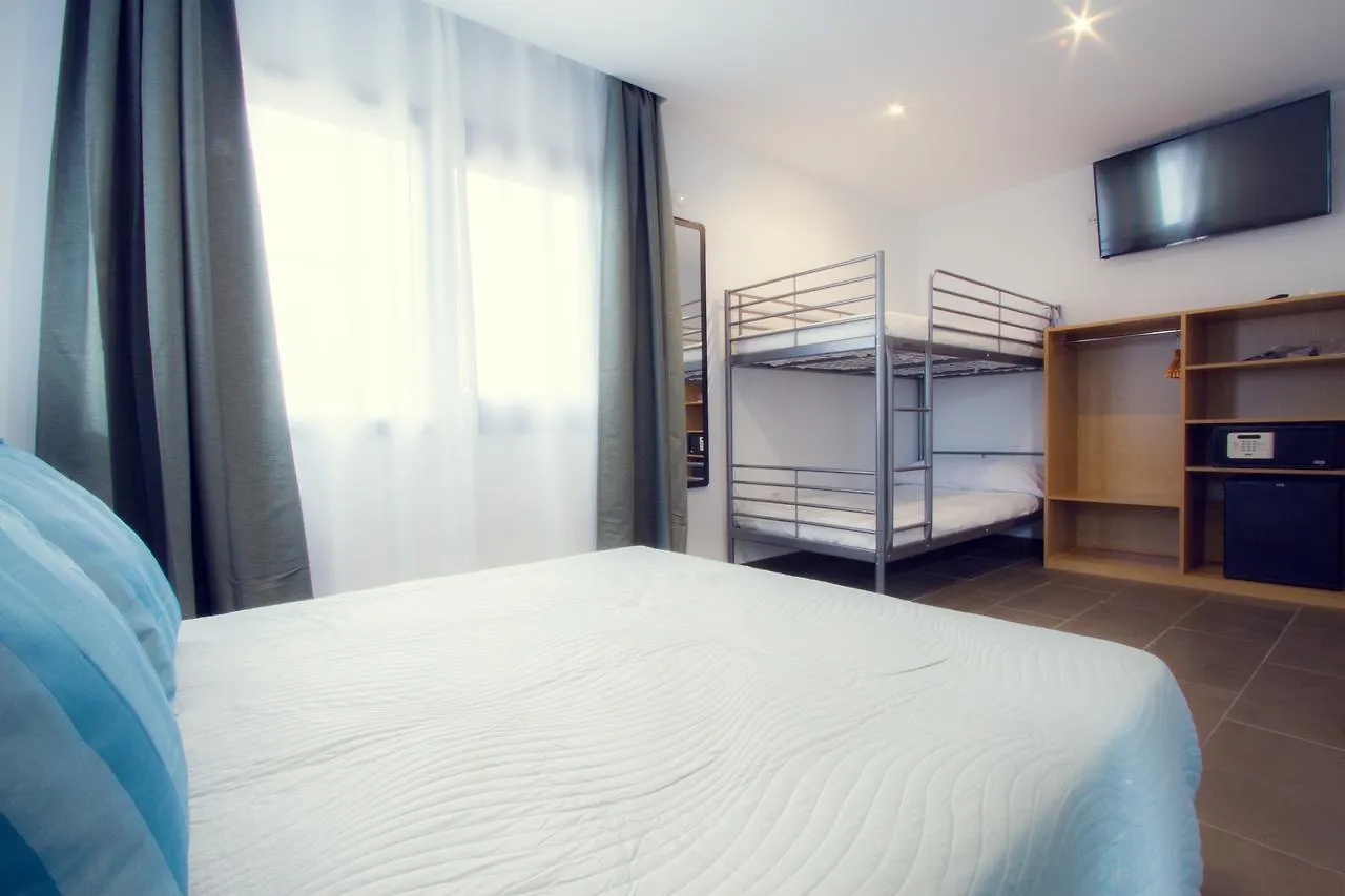 *** Guest house Pixel Hotel Torremolinos Spain