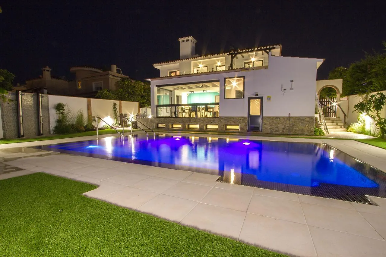 Pixel Hotel Torremolinos Guest house